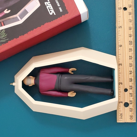 HALLMARK Star Trek-The Next Generation Captain Jean-Luc Picard  NIB 1995 - Picture 7 of 12